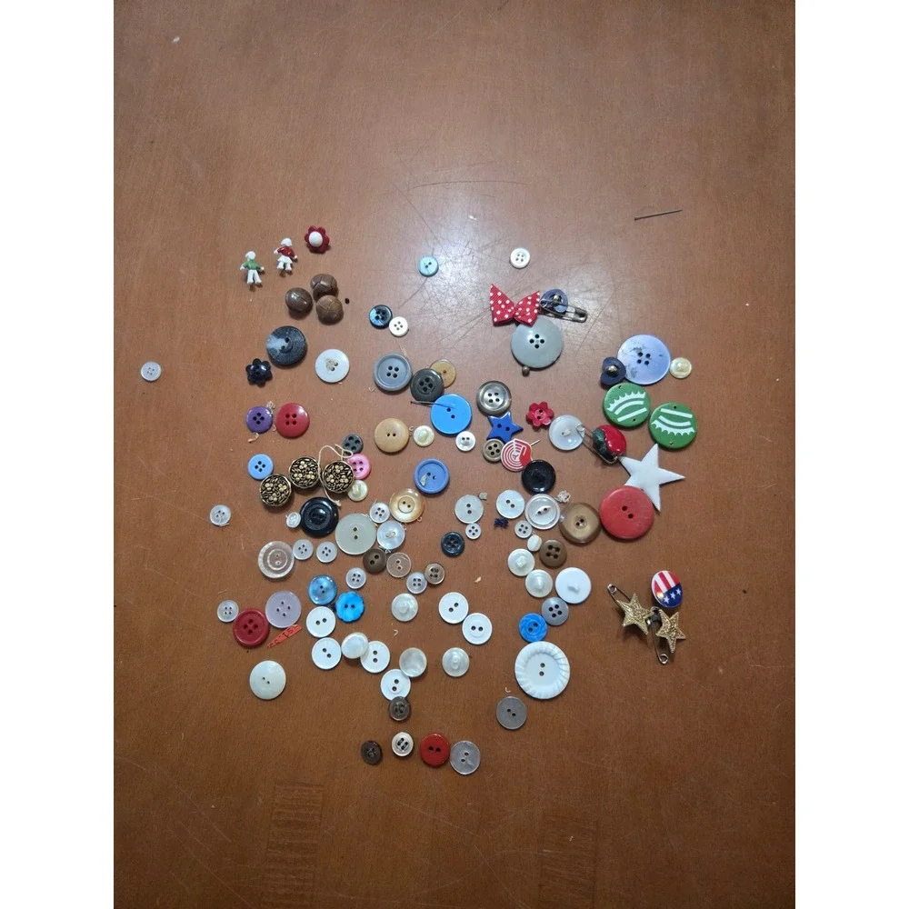 Vintage Mixed Button Lot Assorted Colors Shapes Crafting Sewing Scrapbooking DIY